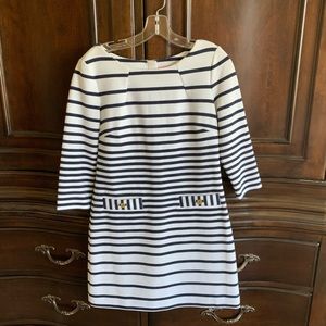 Lily Pulitzer Navy/White striped shift dress sz S